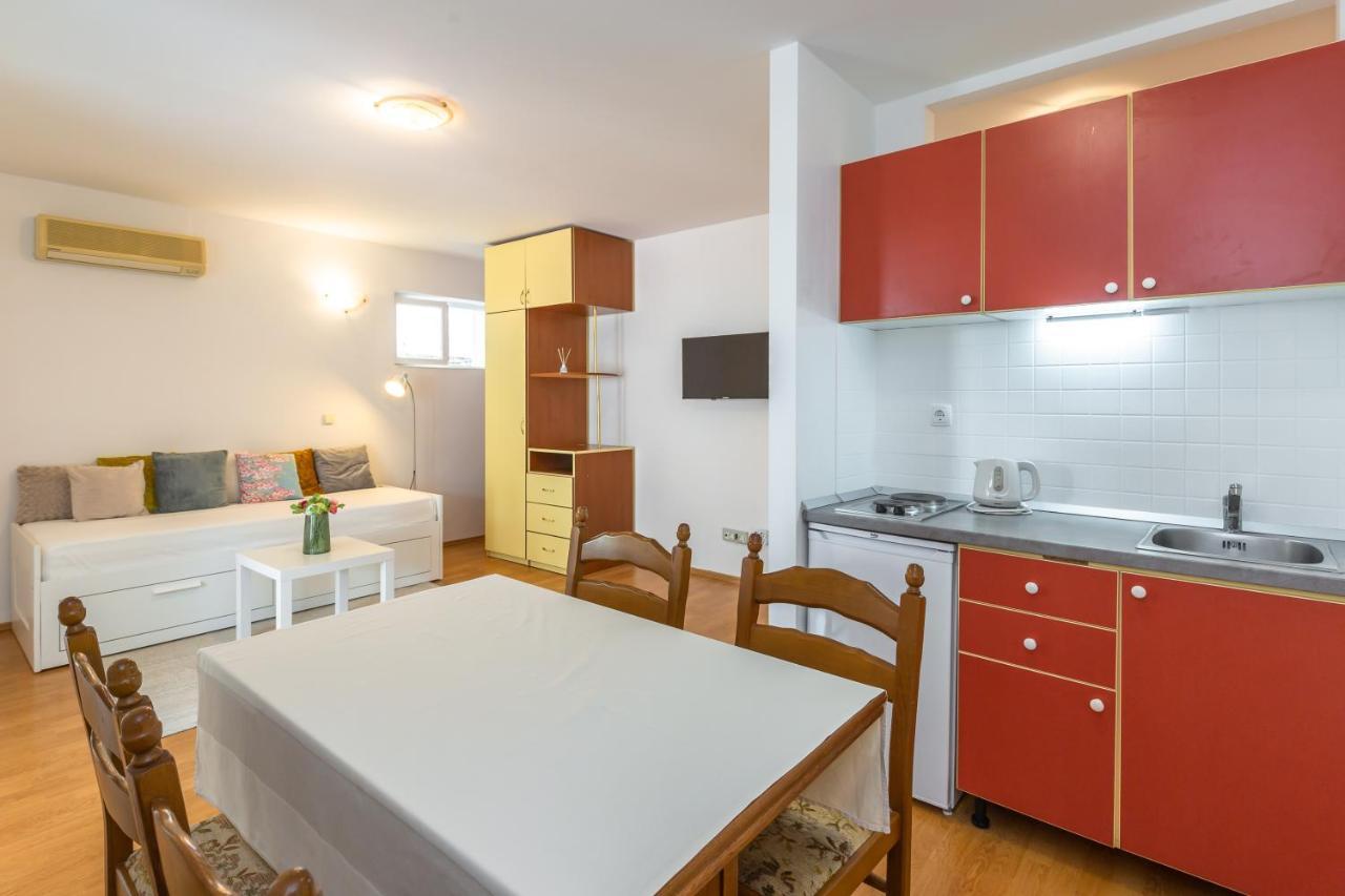 Apartmani Grmoja Baška Voda Zewnętrze zdjęcie