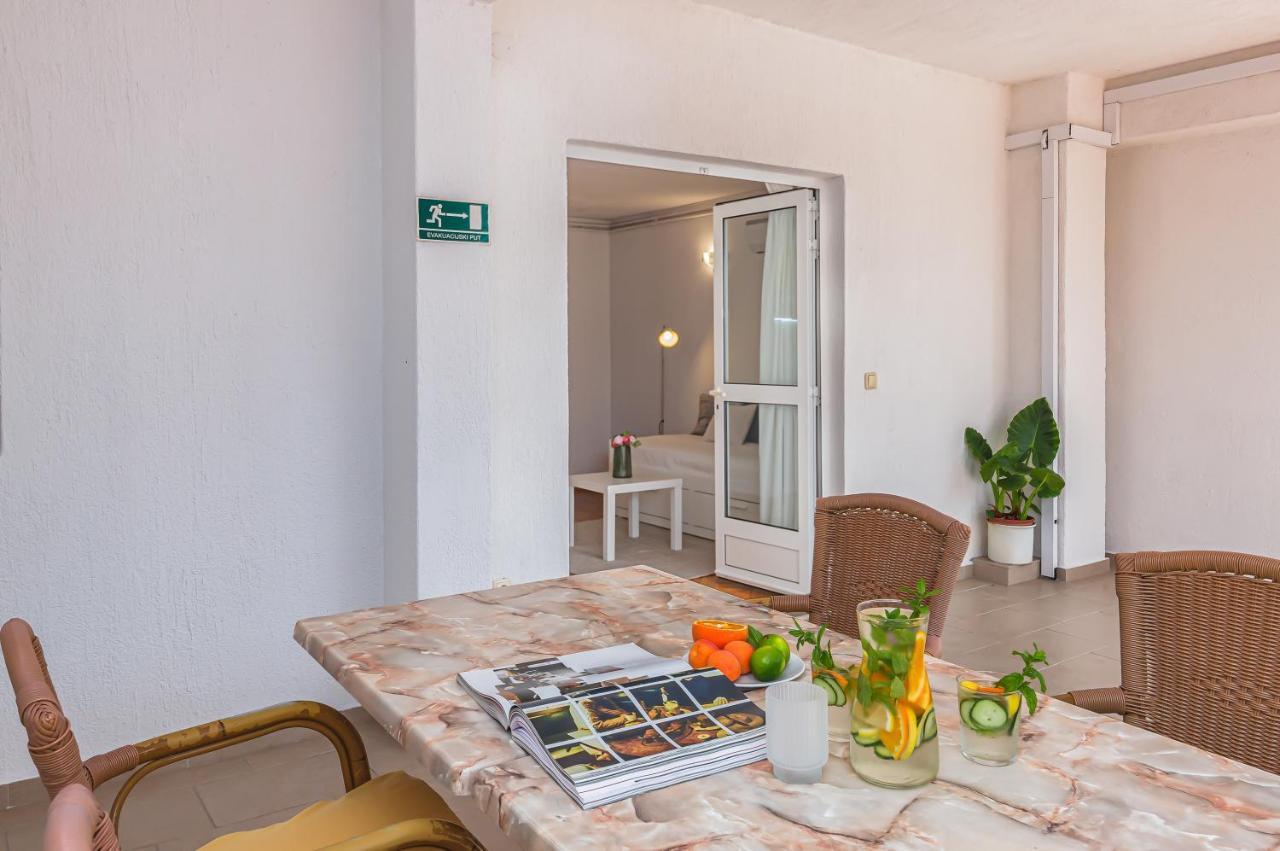 Apartmani Grmoja Baška Voda Zewnętrze zdjęcie